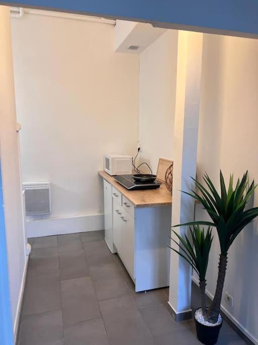 Appartement Idealement Situe Монтро-фот-Йон Екстер'єр фото